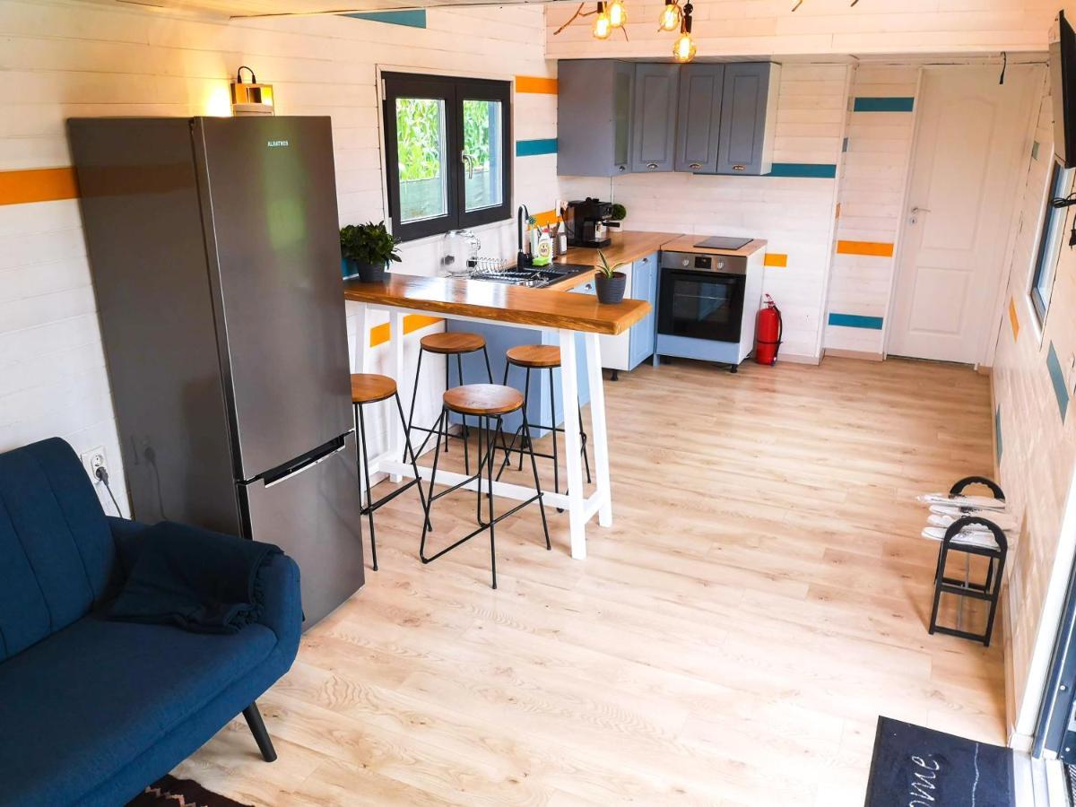 Hotel Tiny House - Baia de Fier Exterior foto
