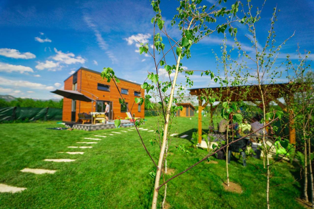 Hotel Tiny House - Baia de Fier Exterior foto